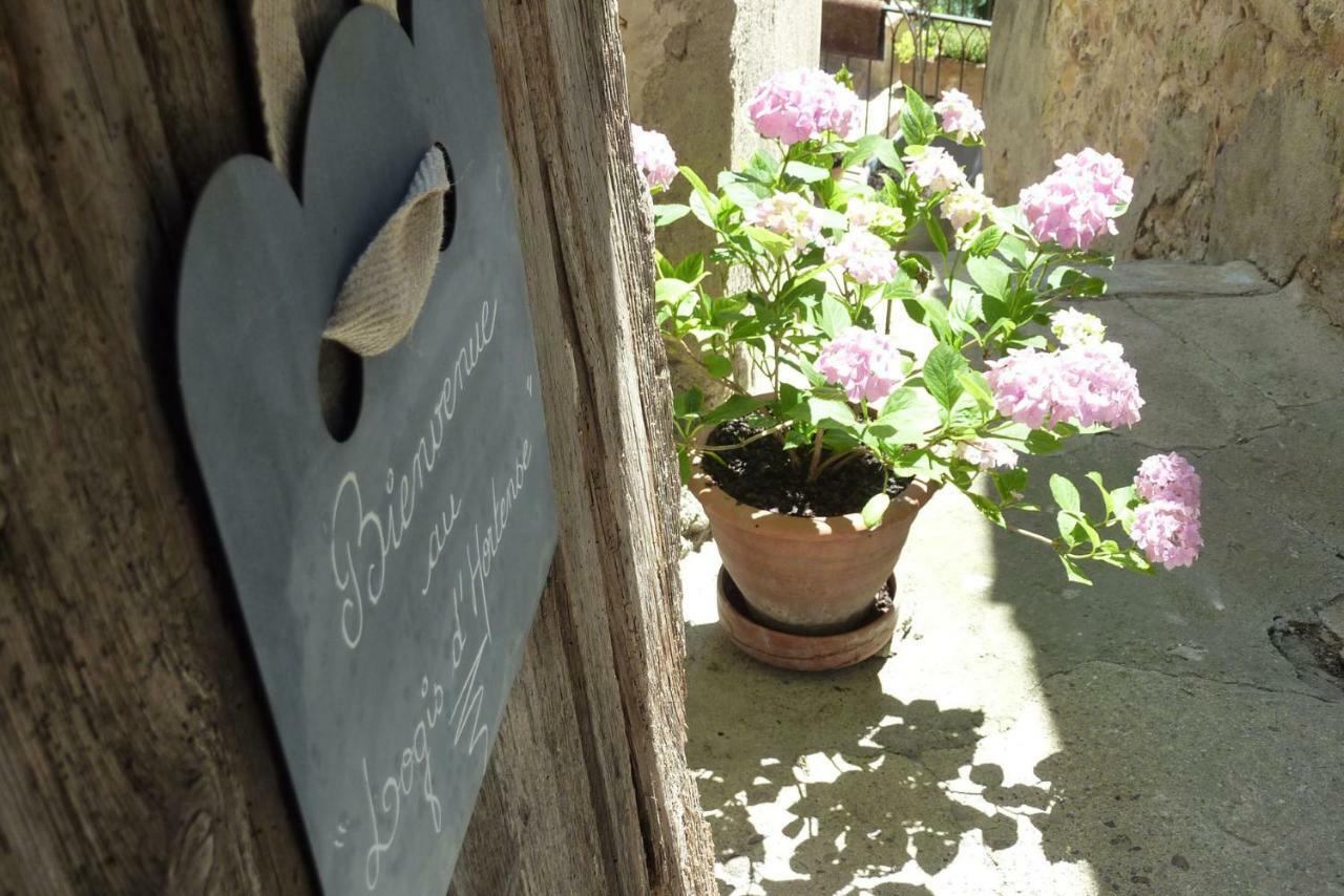 Le Logis D'Hortense Vic-le-Comte Esterno foto